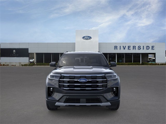 2025 Ford Explorer photo 5