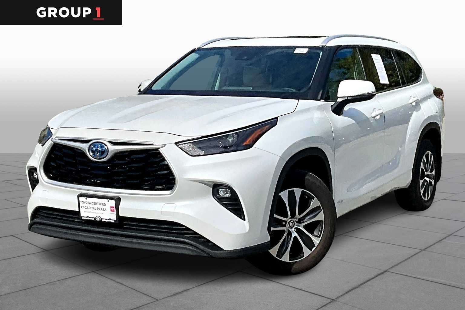 2022 Toyota Highlander XLE's photo