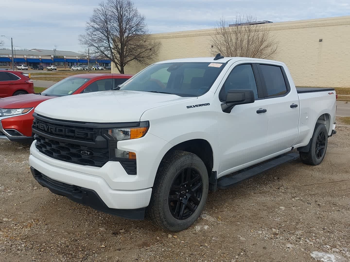 2023 Chevrolet Silverado Custom photo 3