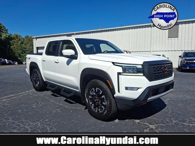 2022 Nissan Frontier PRO-X's photo