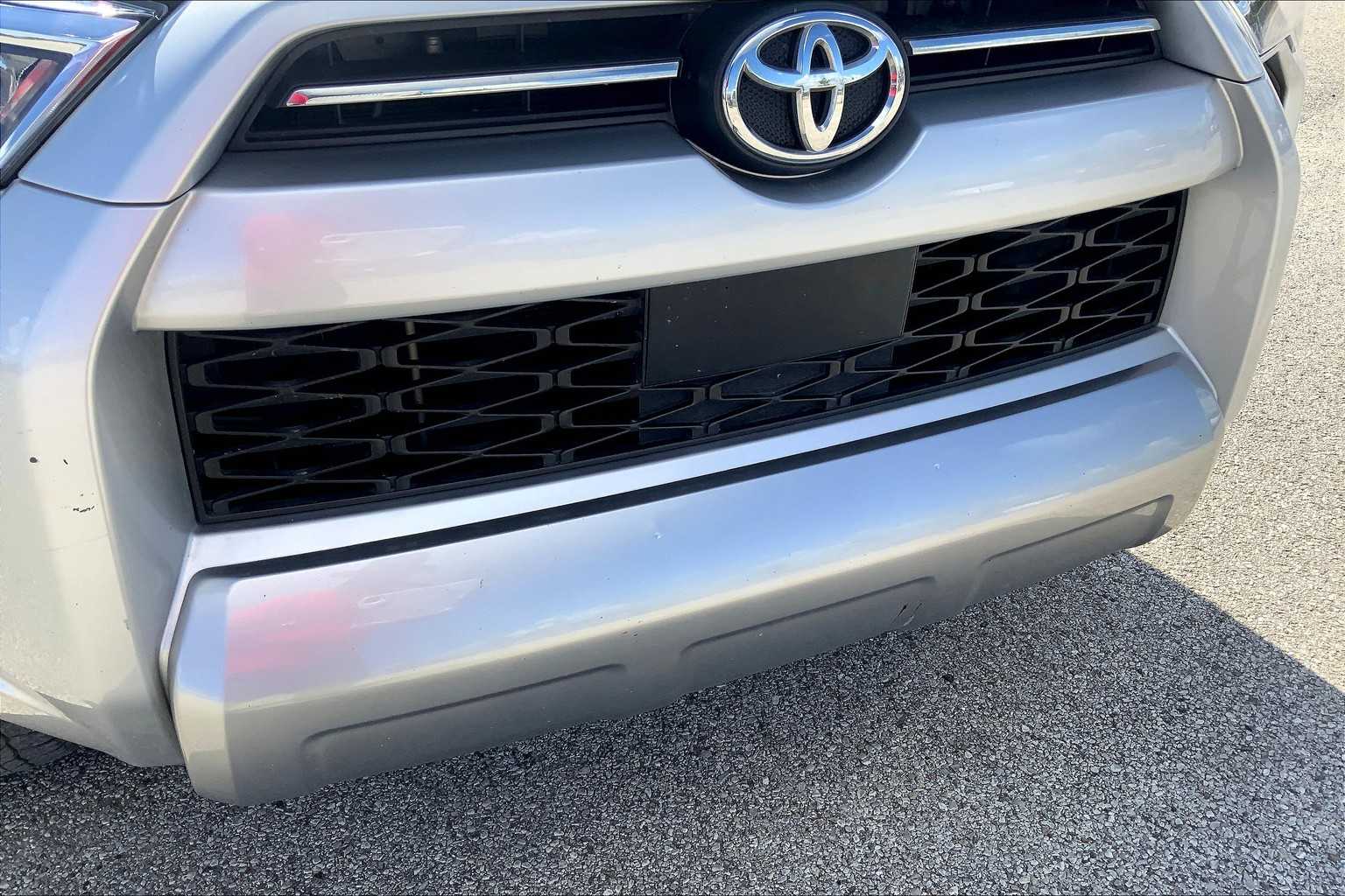 2024 Toyota 4Runner TRD photo 28