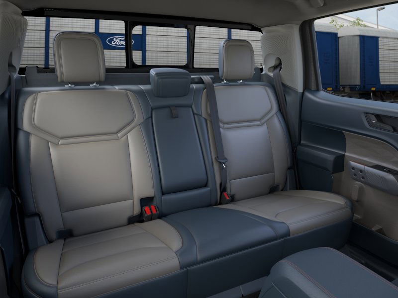 2026 Ford Maverick Lariat photo 2