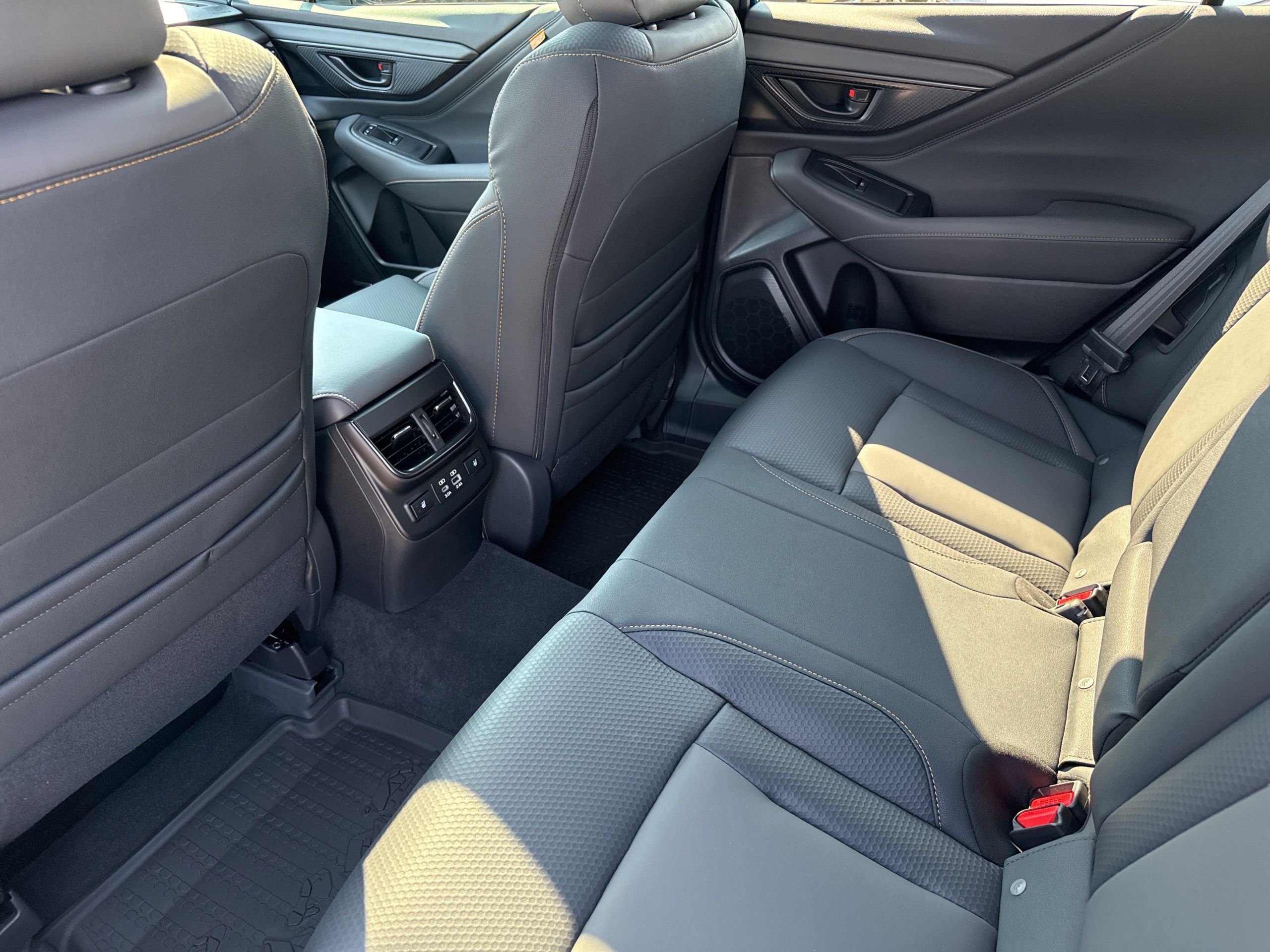 2025 Subaru Outback Wilderness photo 21