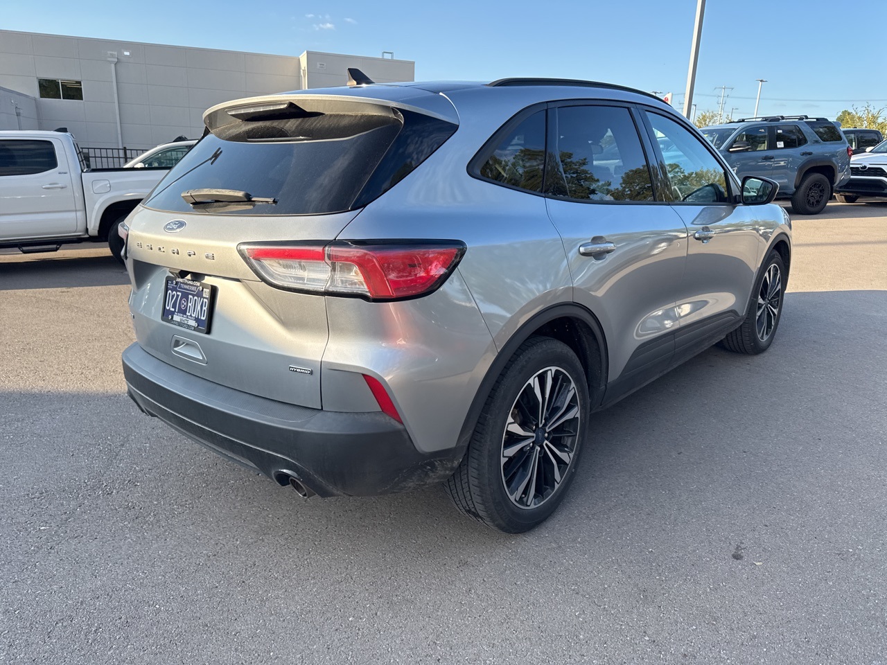 2022 Ford Escape SE photo 4