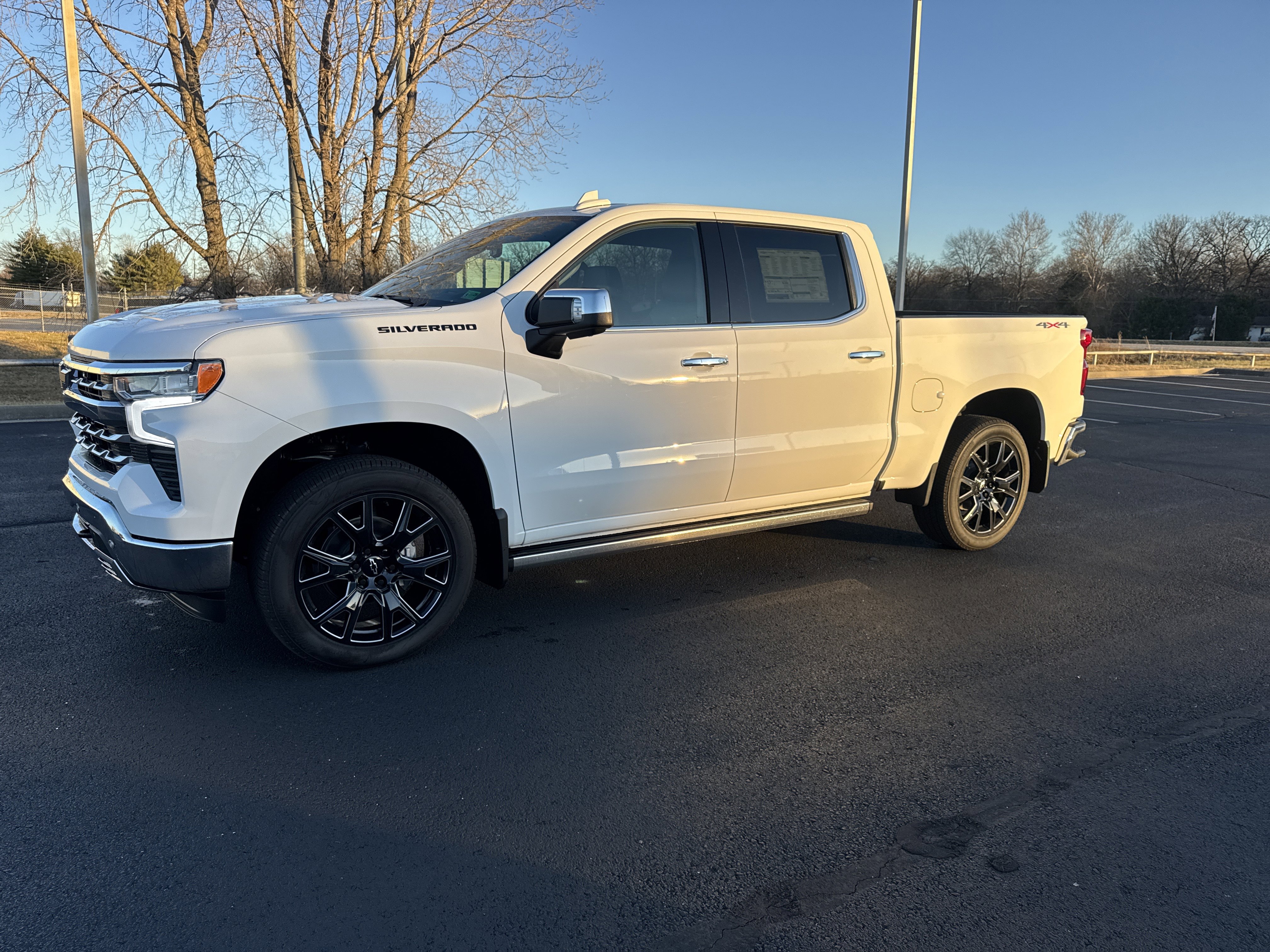 2026 Chevrolet Silverado LTZ's photo