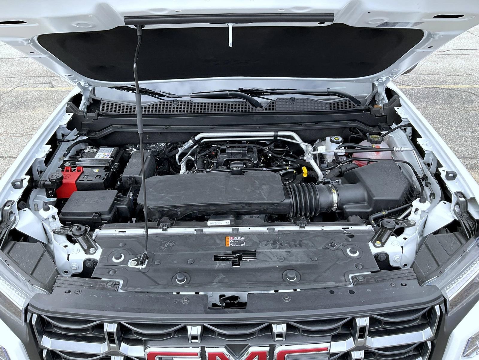 2026 Gmc Canyon AT4 photo 24