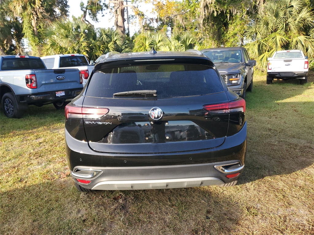 2023 Buick Envision Essence photo 3