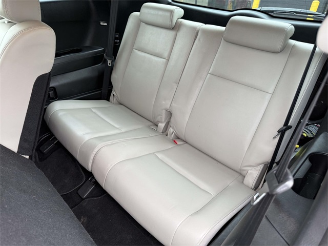 2011 Mazda CX-9 Touring photo 7