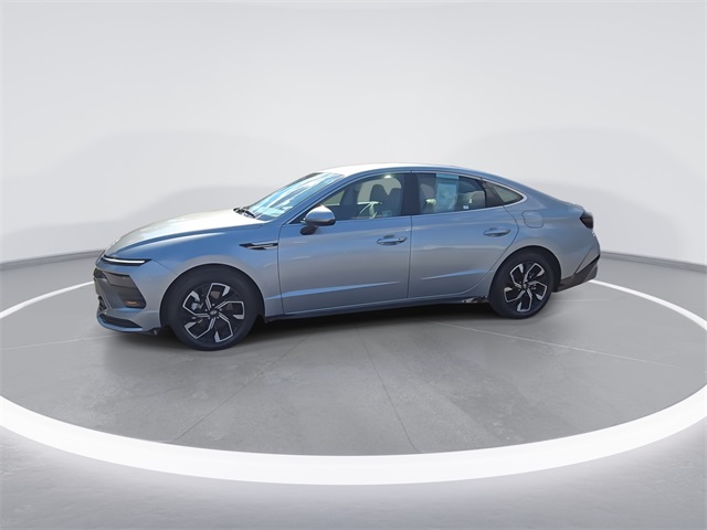 2024 Hyundai Sonata SEL photo 4