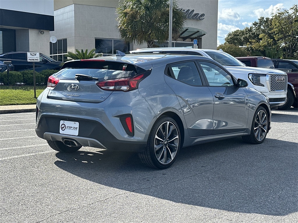 2021 Hyundai Veloster 2.0L Premium photo 7