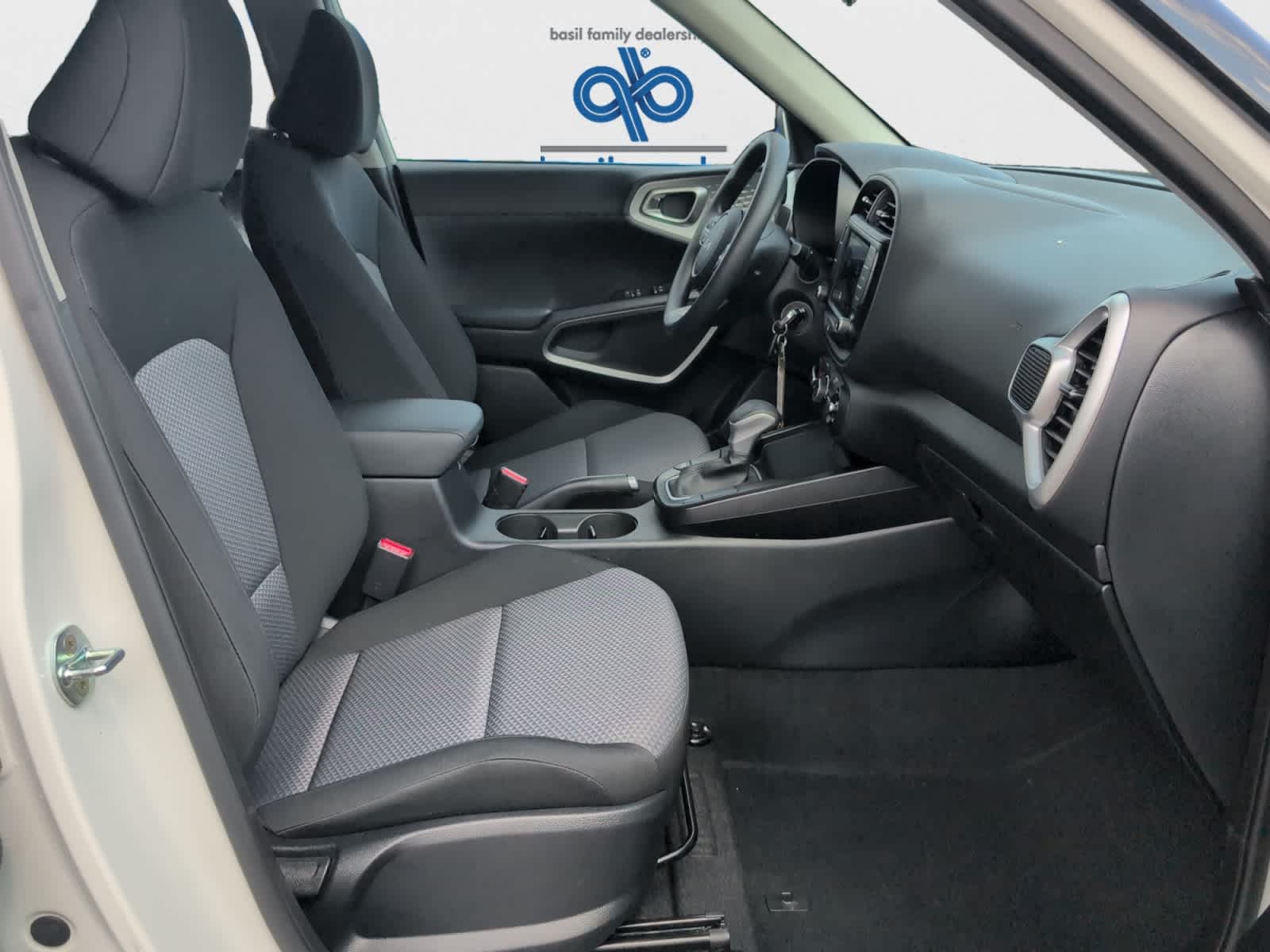 2023 Kia Soul LX photo 17