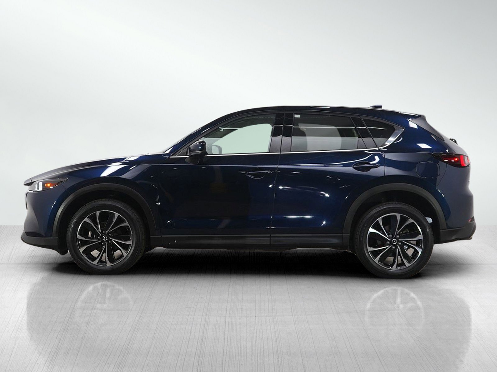 Used 2022 Mazda CX-5 S Premium Plus package with VIN JM3KFBEM3N1586412 for sale in Burnsville, Minnesota