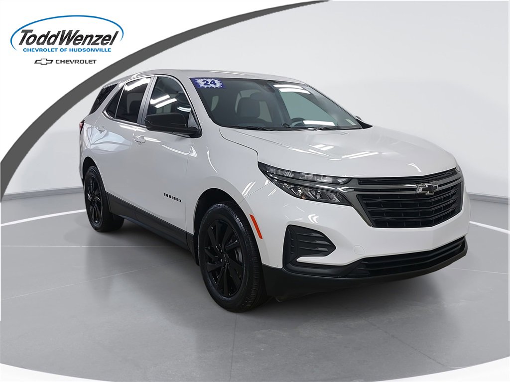 2024 Chevrolet Equinox LS's photo