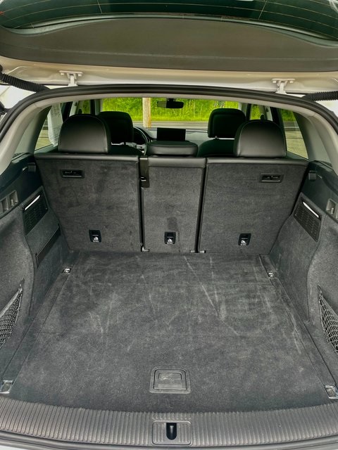 2022 Audi Q5 45 S line Premium photo 3