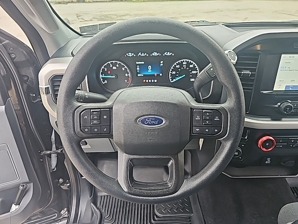 2022 Ford F-150 XLT photo 18