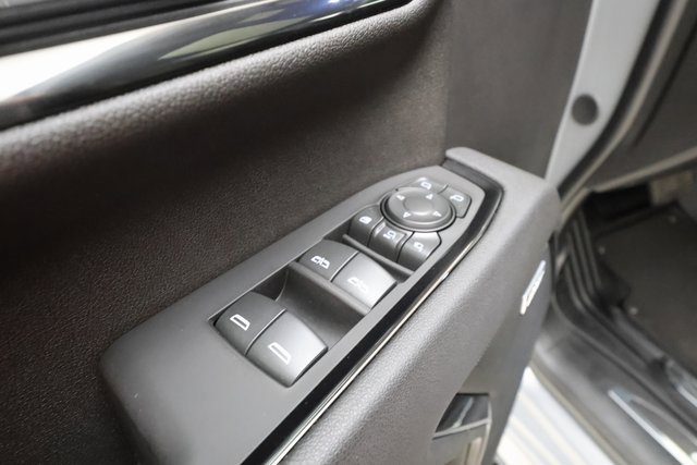 2025 Gmc Sierra 3500 HD AT4 photo 8