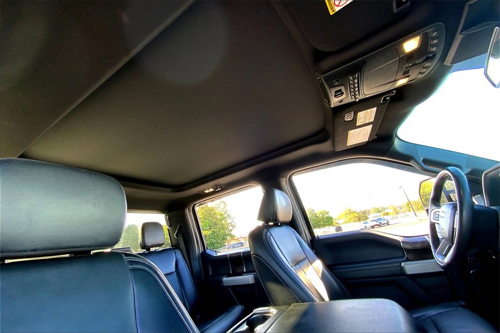 2022 Ford F-350 XL photo 21