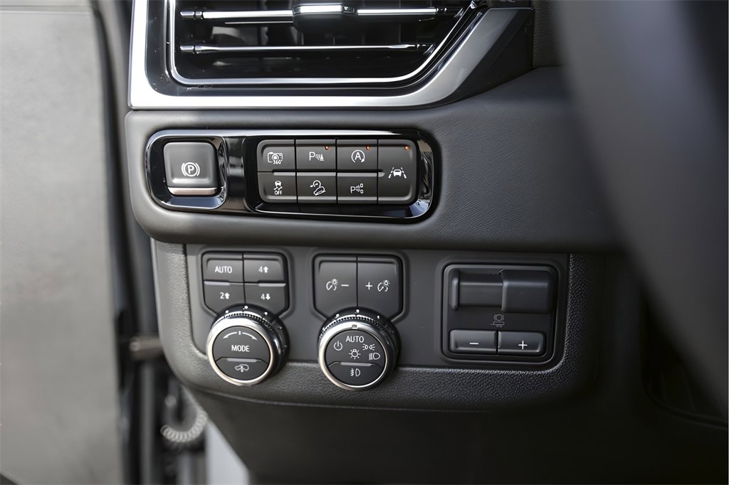 2025 Gmc Yukon AT4 Ultimate photo 17