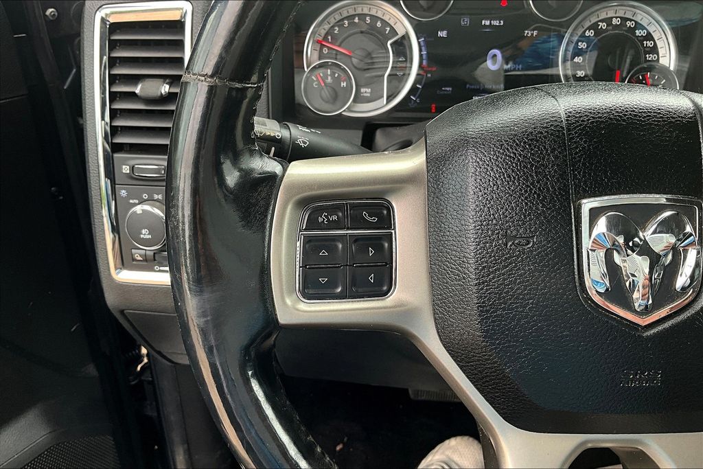 2015 Ram 1500 Laramie photo 8