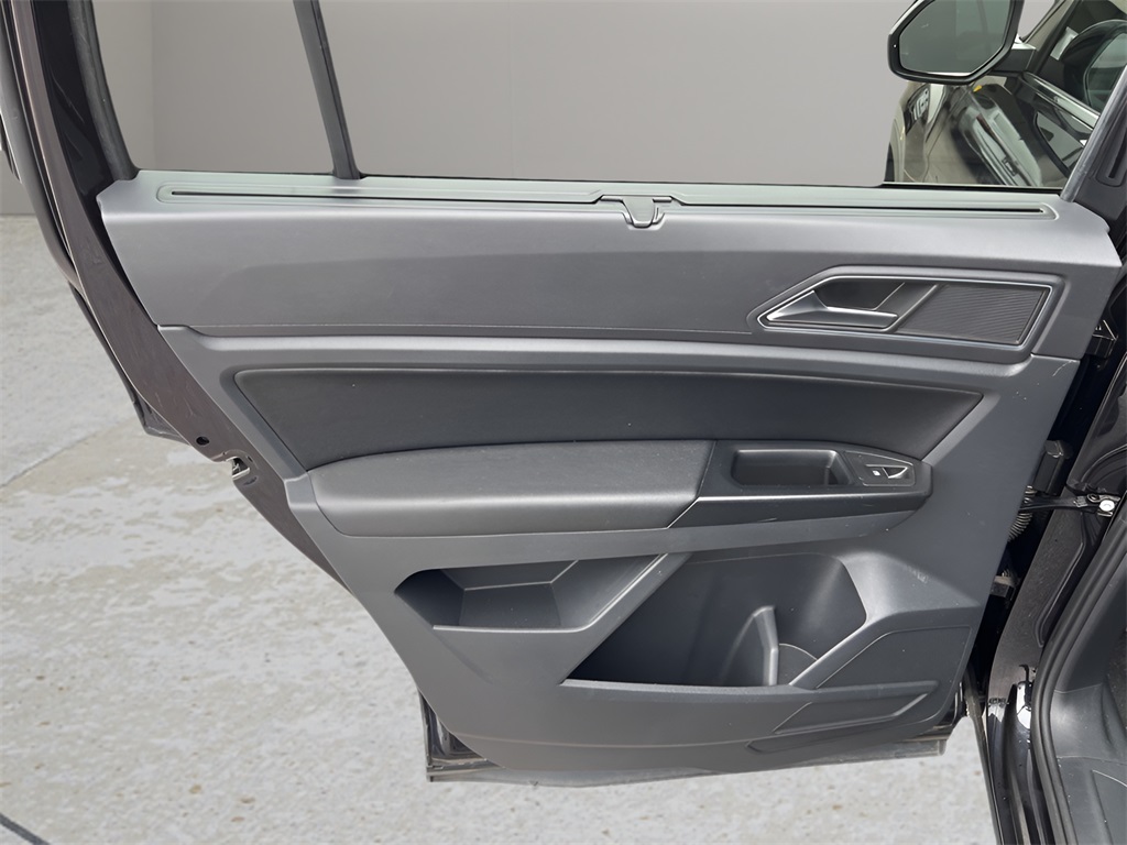 2019 Volkswagen Atlas V6 SE photo 16