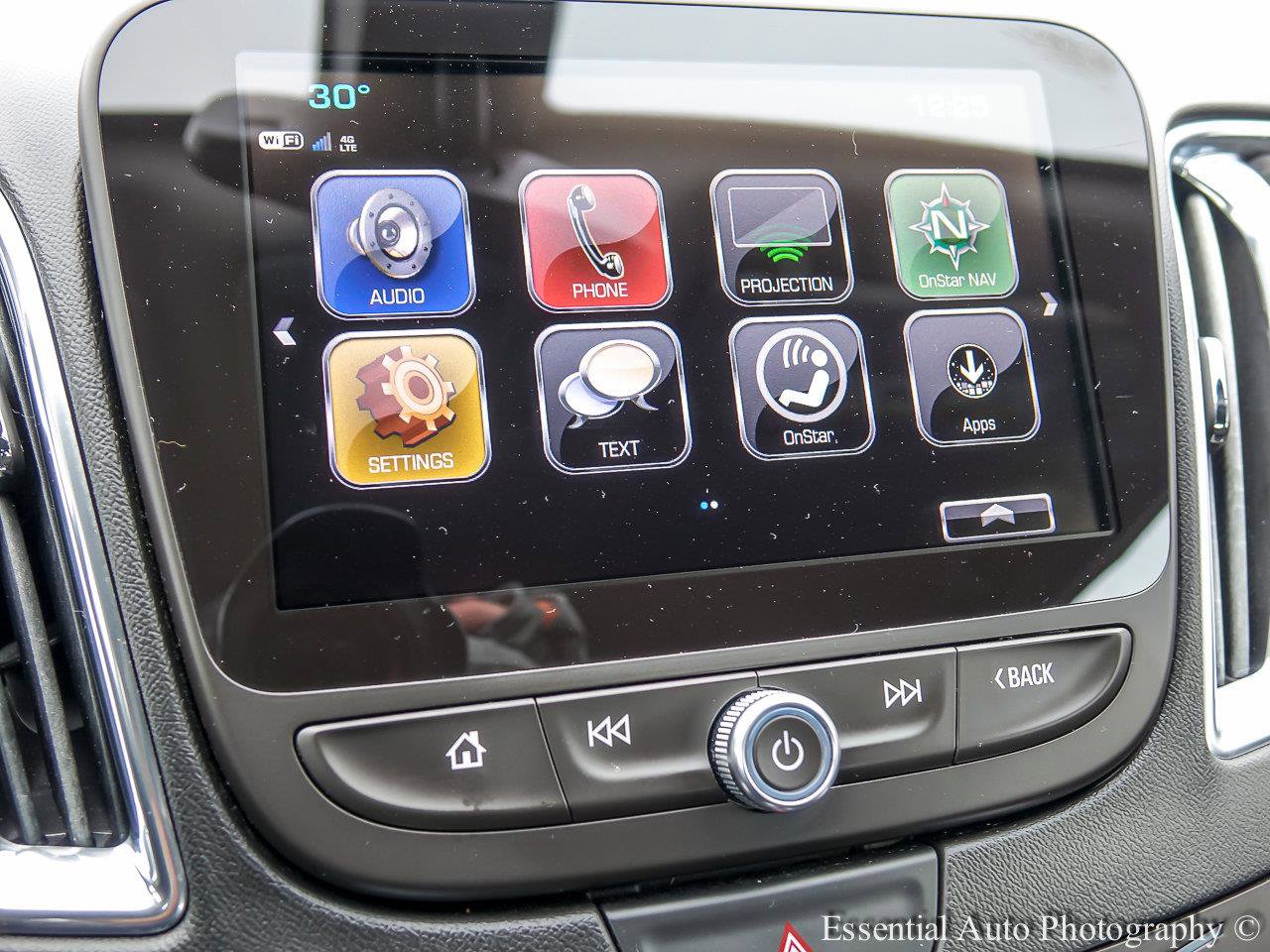 2018 CHEVROLET MALIBU - Image 12