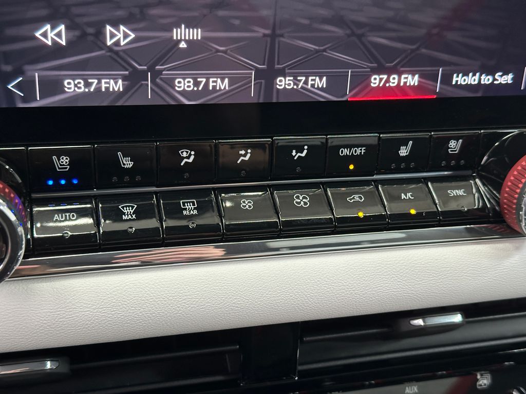 2023 Gmc Canyon AT4X photo 16