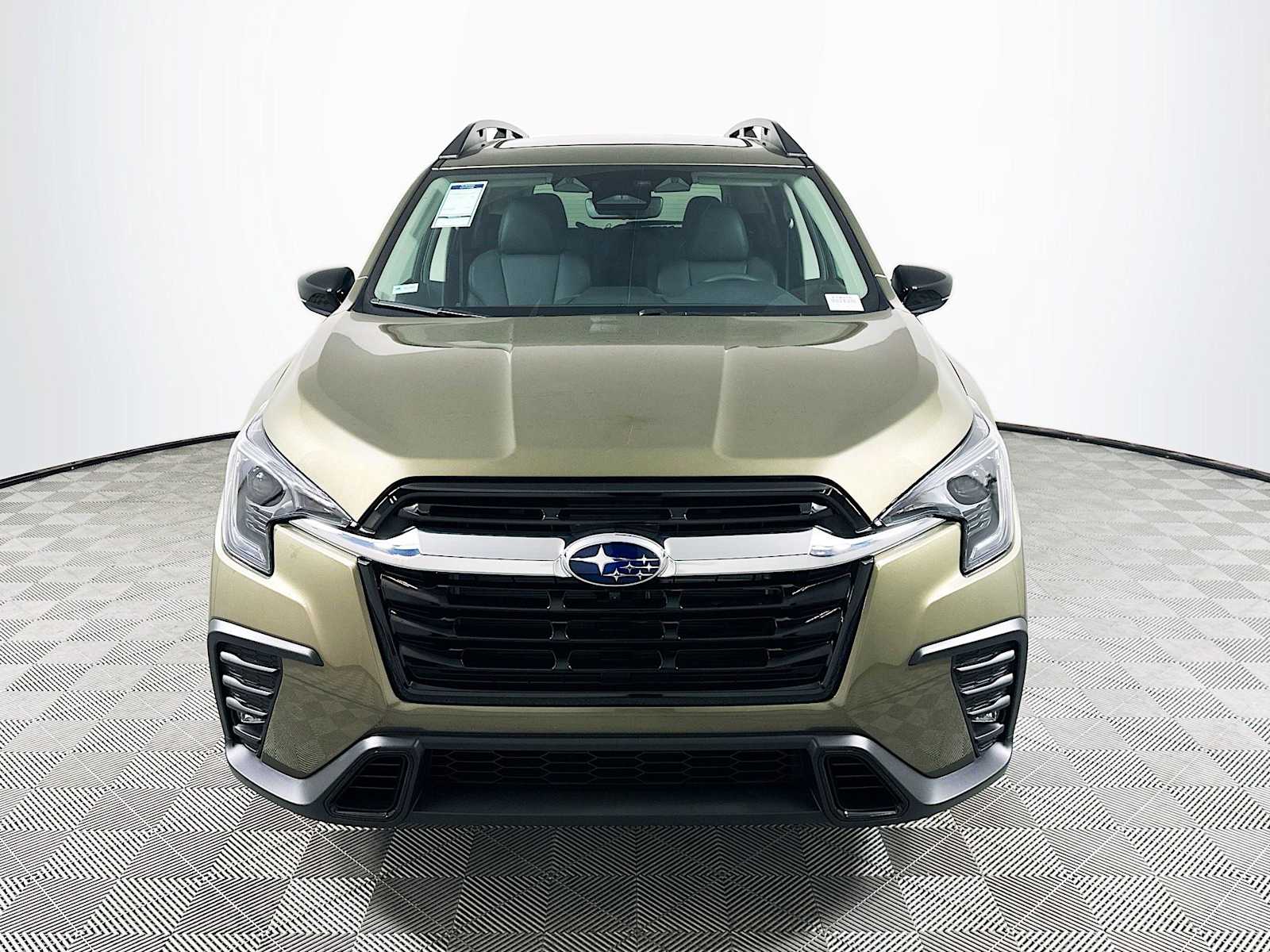 2025 Subaru Ascent Limited photo 2