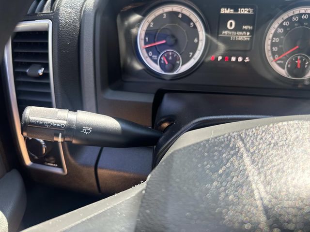 2016 Ram 1500 SLT photo 31