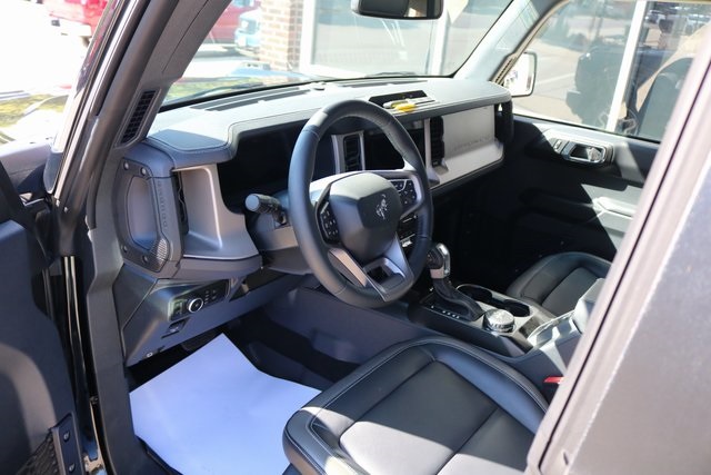 2025 Ford Bronco Outer Banks photo 17