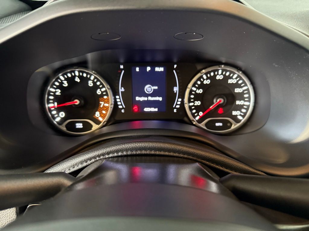 2020 Jeep Renegade Latitude photo 16