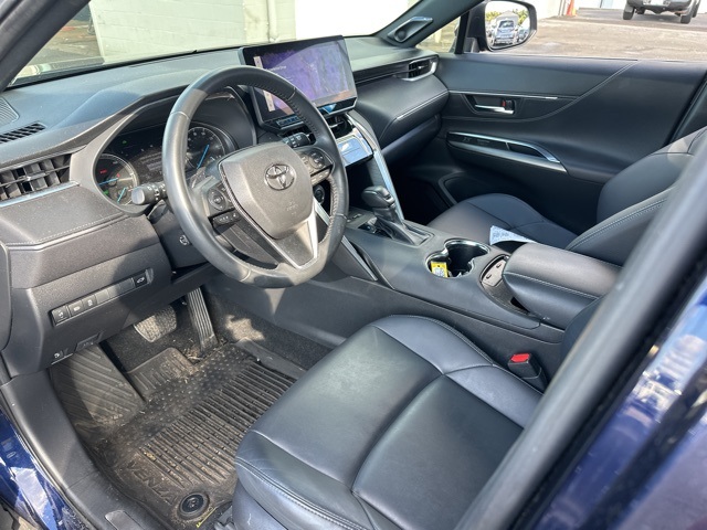 2023 Toyota Venza XLE photo 10