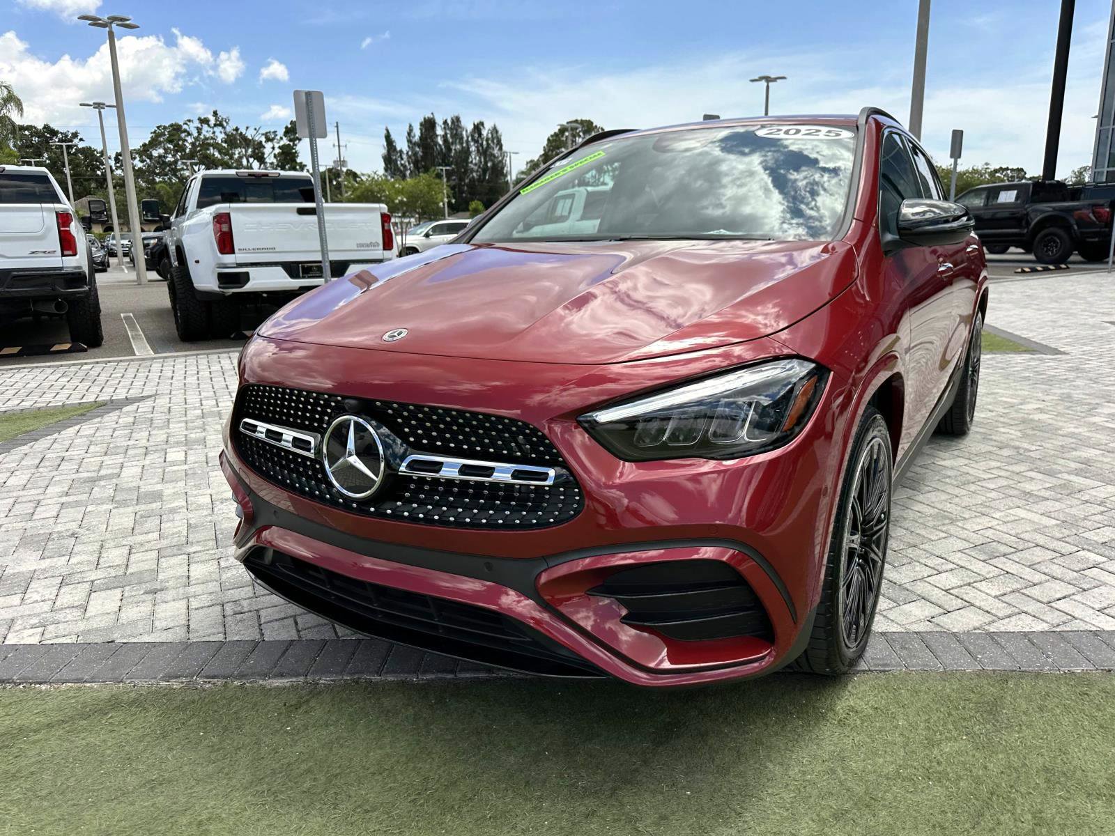 2025 Mercedes Benz GLA 250 AMG photo 8