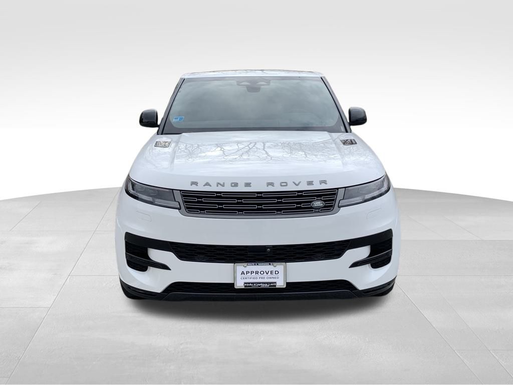 2025 Land Rover Range Rover Sport P360 S photo 2