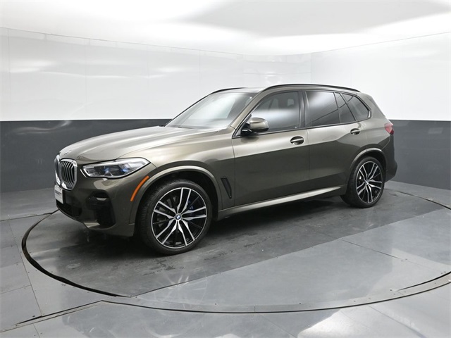 2022 BMW X5 40i's photo