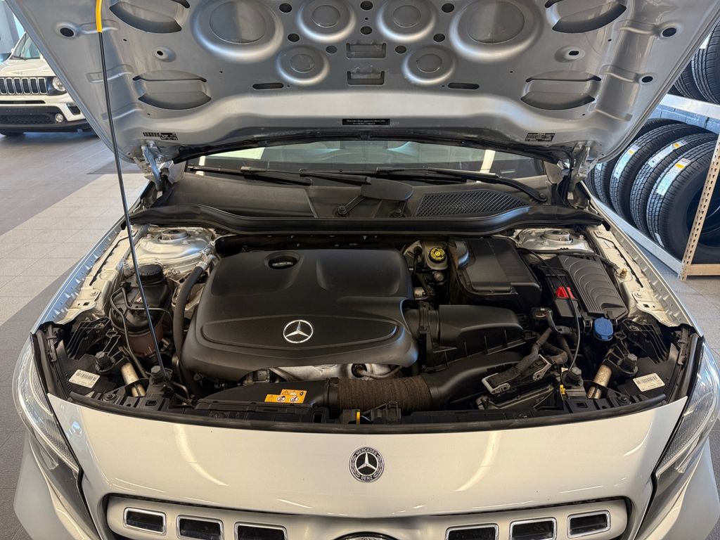 2019 Mercedes Benz GLA 250 4MATIC photo 19