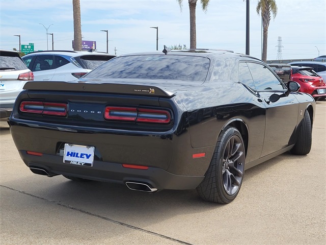 2022 Dodge Challenger R/T Scat Pack photo 4