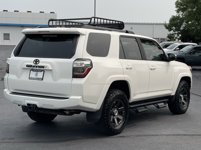 2022 Toyota 4Runner Trail Special Edition photo 6