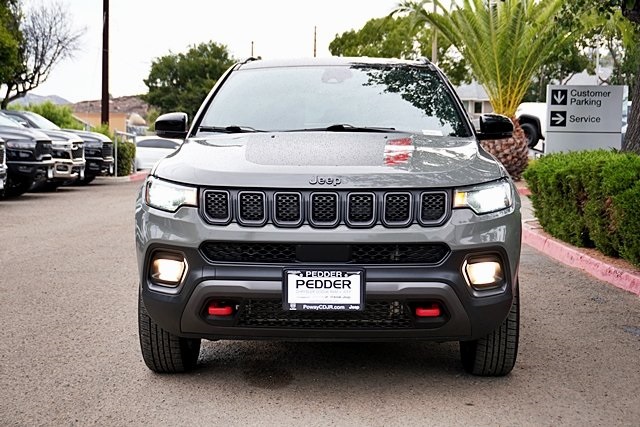 2023 Jeep Compass Trailhawk photo 4