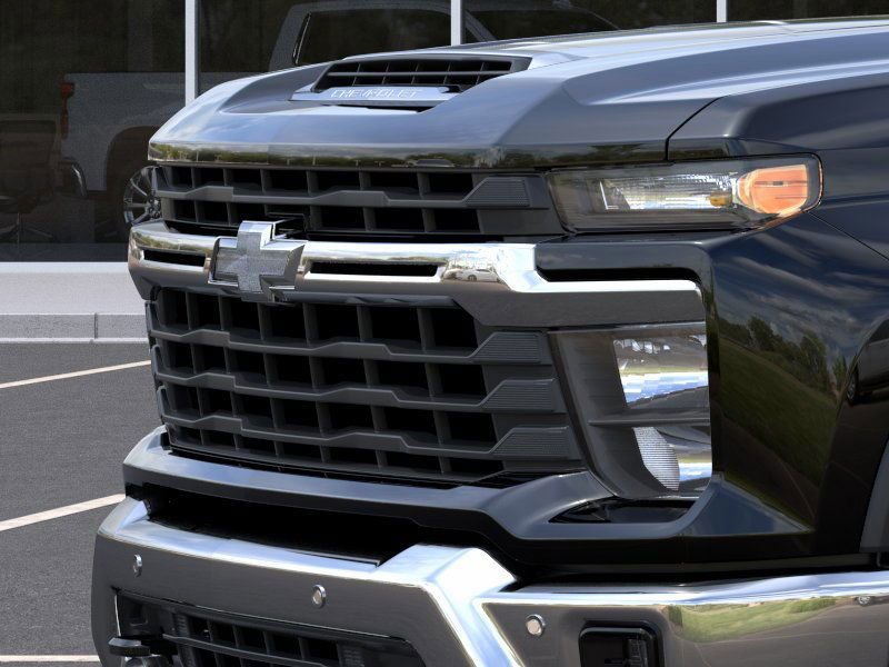 2026 Chevrolet Silverado 3500HD LT photo 13