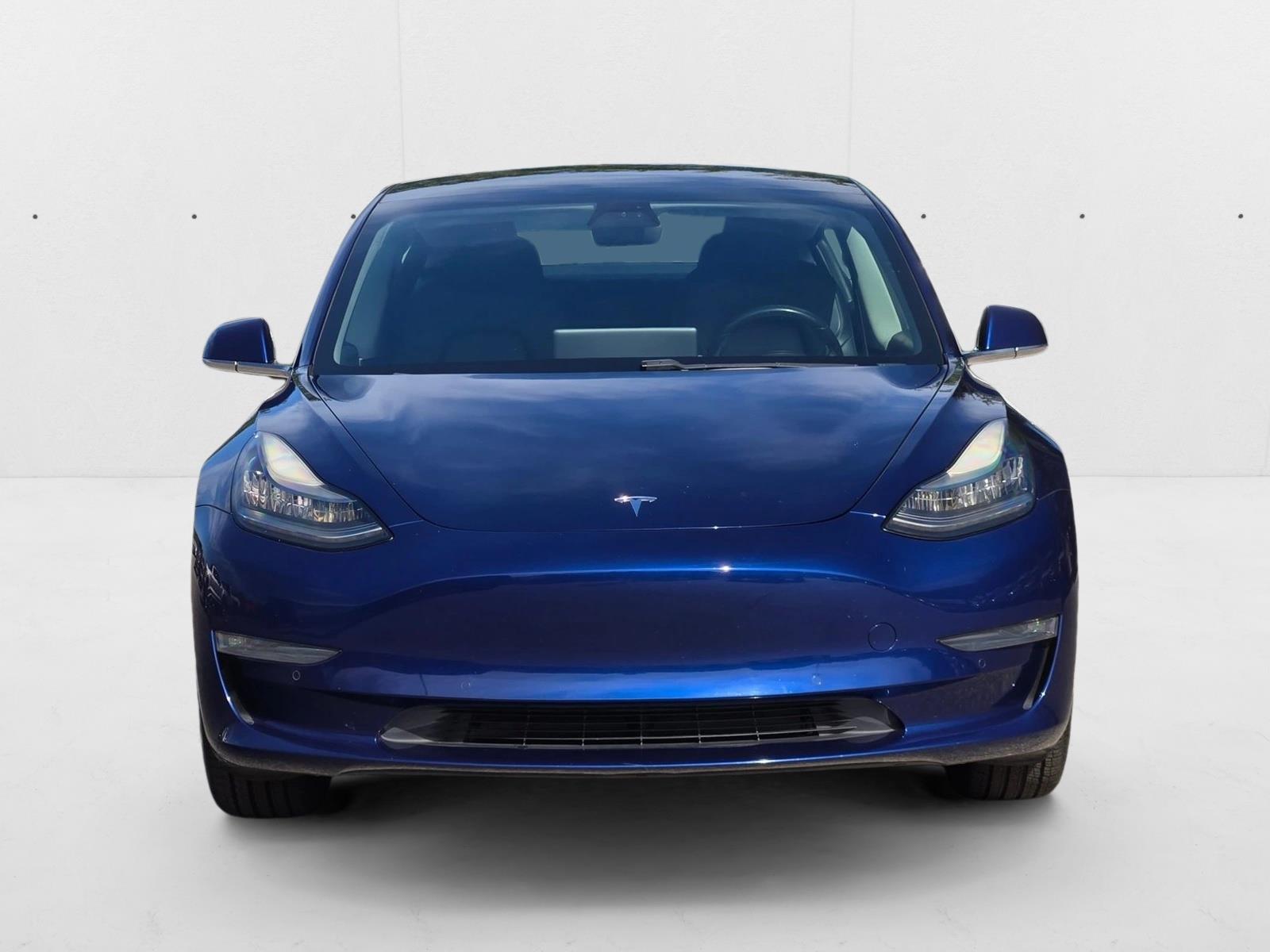 2019 Tesla Model 3 Standard Range Plus photo 2