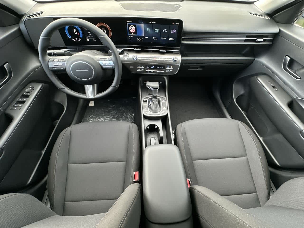 2026 Hyundai Kona SEL photo 22