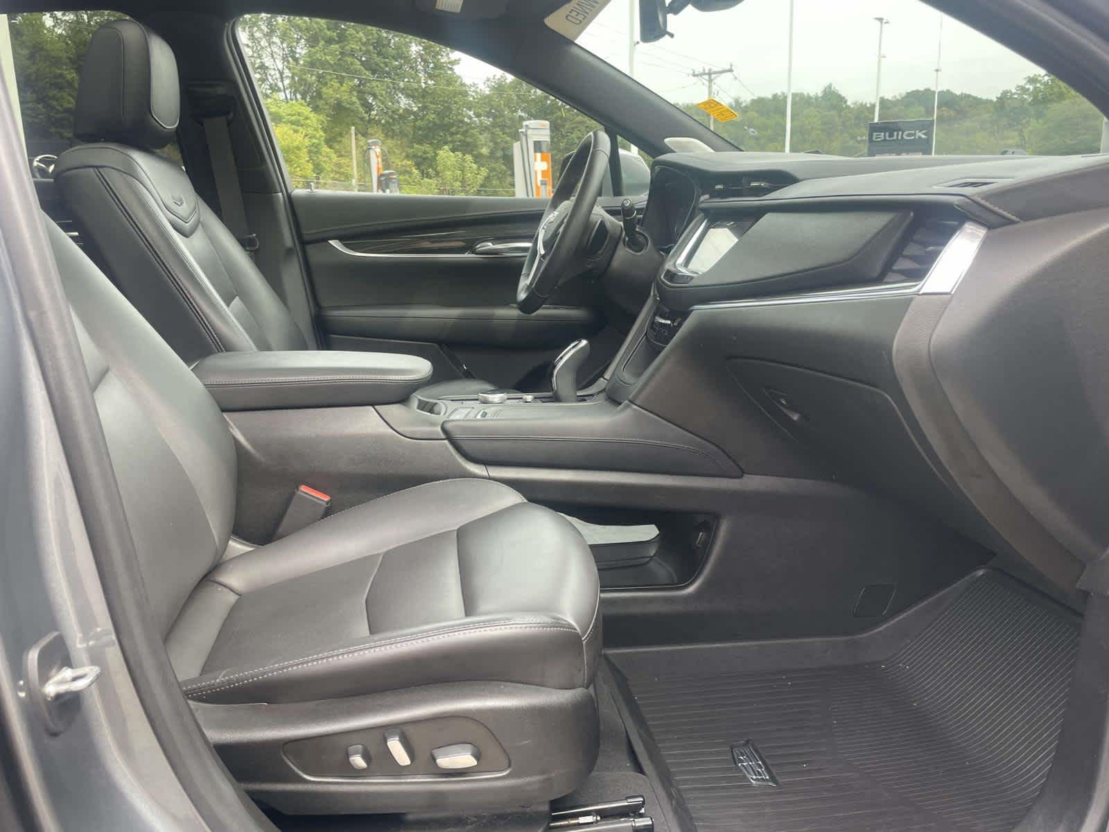 2021 Cadillac XT5 Premium Luxury photo 19