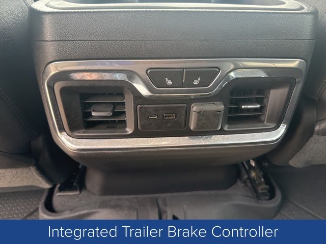 2019 Chevrolet Silverado 1500 LTZ photo 18