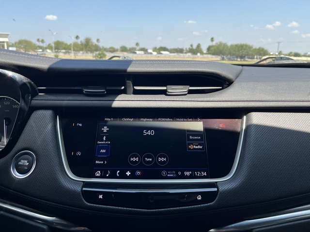 2023 Cadillac XT5 Luxury photo 17