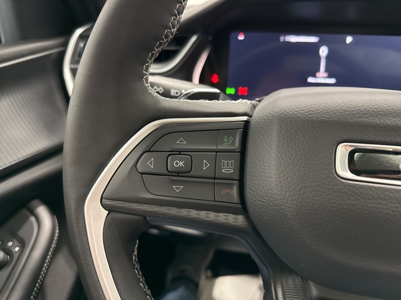 2025 Jeep Grand Cherokee Laredo X photo 24
