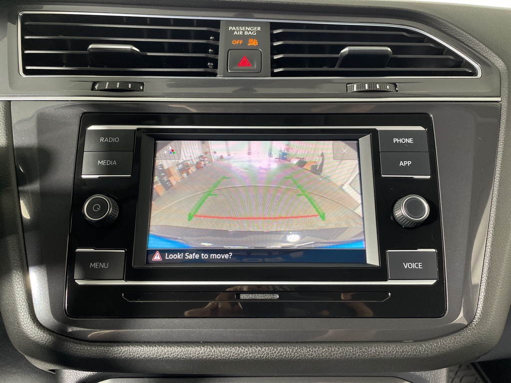 2022 Volkswagen Tiguan S photo 20