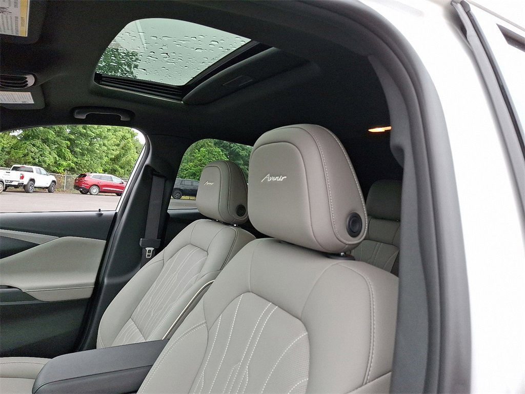 2025 Buick Envista Avenir photo 13