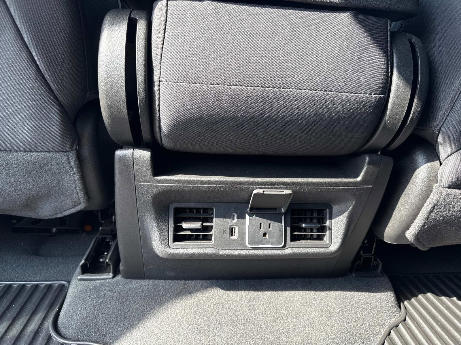 2024 Chevrolet Silverado 1500 RST photo 36