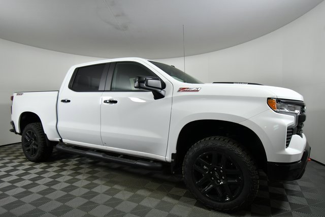 2025 Chevrolet Silverado 1500 LT Trail Boss photo 8