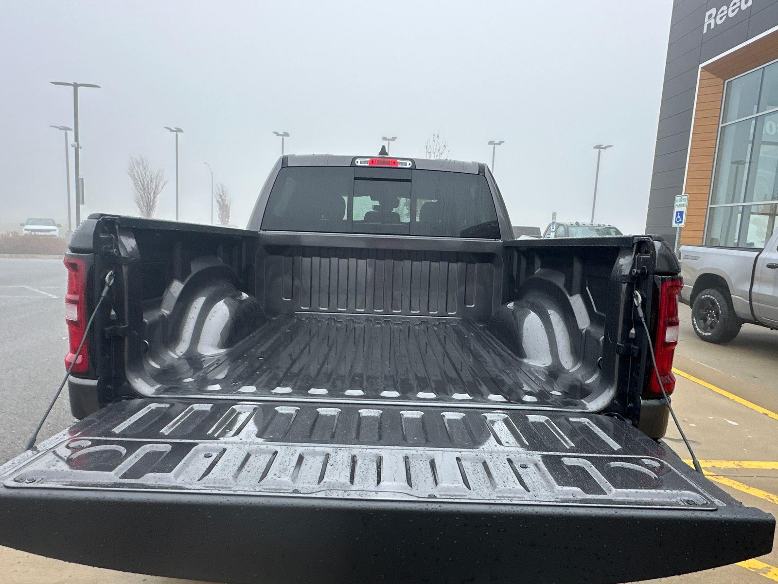 2026 Ram 1500 Warlock photo 3